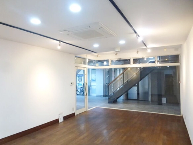 画像7WEATHER　FIELD